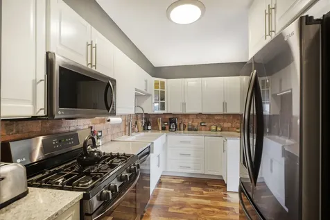 2800 North Lake Shore Drive Chicago IL 60657