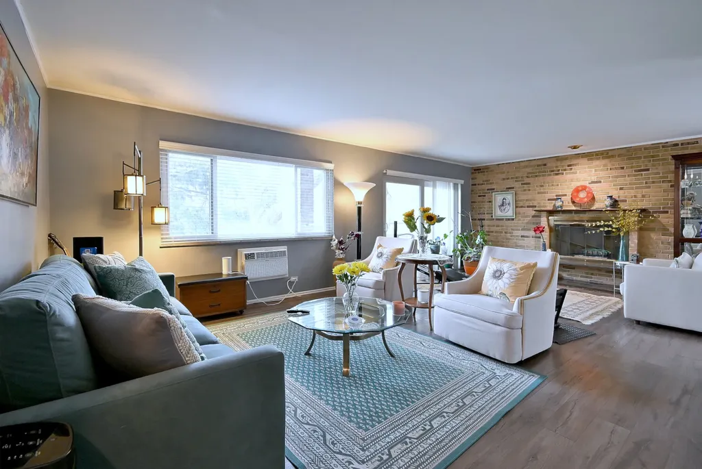 360 Claymoor Avenue Hinsdale IL 60521