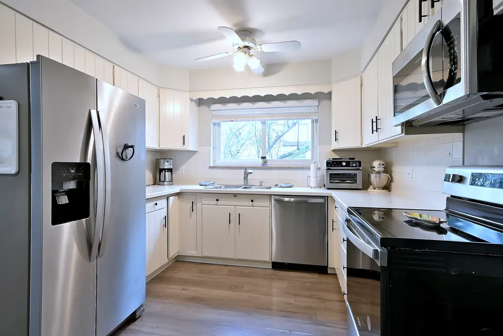 360 Claymoor Avenue Hinsdale IL 60521