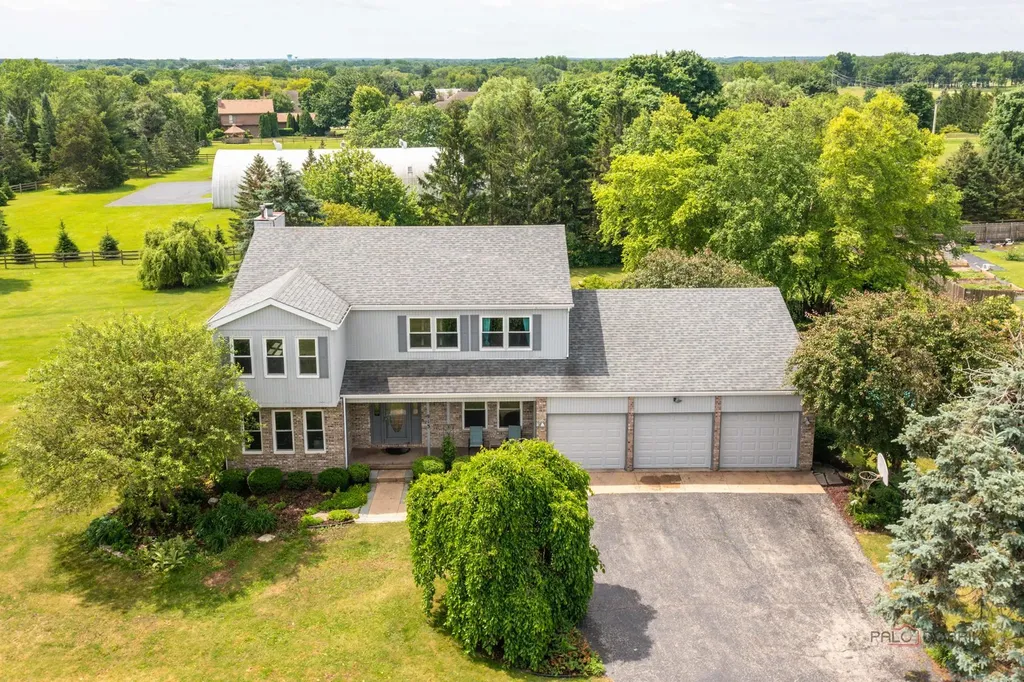 913 Cherokee Court Lake Villa IL 60046