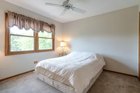 913 Cherokee Court Lake Villa IL 60046
