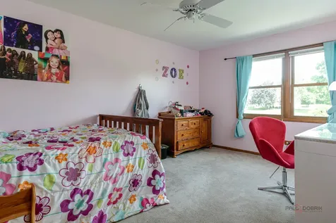 913 Cherokee Court Lake Villa IL 60046