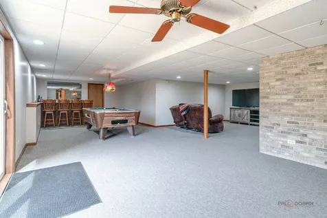 913 Cherokee Court Lake Villa IL 60046