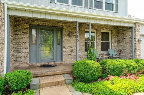 913 Cherokee Court Lake Villa IL 60046