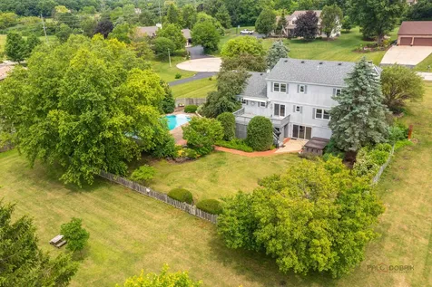 913 Cherokee Court Lake Villa IL 60046