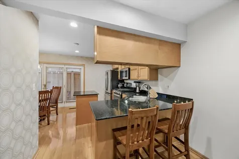 609 South Boulevard Oak Park IL 60302