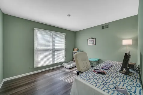 1940 Waverly Lane Algonquin IL 60102