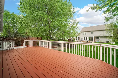 1940 Waverly Lane Algonquin IL 60102