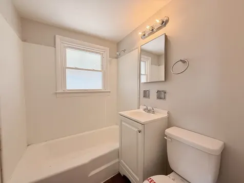 326 Clyde Avenue Calumet City IL 60409