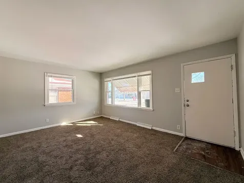 326 Clyde Avenue Calumet City IL 60409
