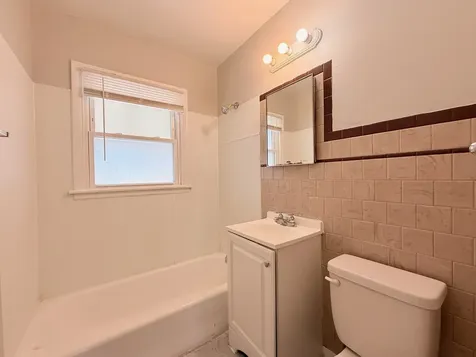 326 Clyde Avenue Calumet City IL 60409