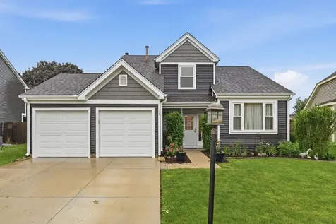 10 Washington Court Streamwood IL 60107