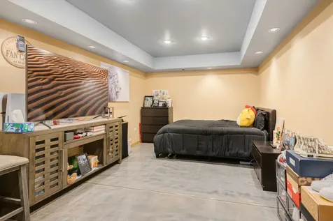 516 May Street Plano IL 60545