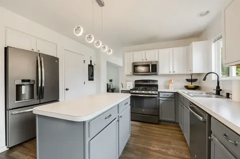 516 May Street Plano IL 60545