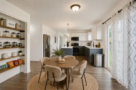 516 May Street Plano IL 60545