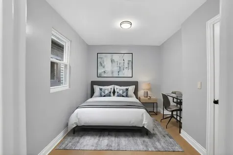 123 West 104th Place Chicago IL 60628