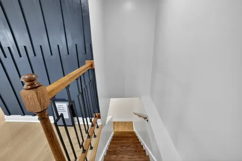 123 West 104th Place Chicago IL 60628