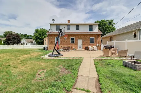 1022 13TH Avenue Fulton IL 61252