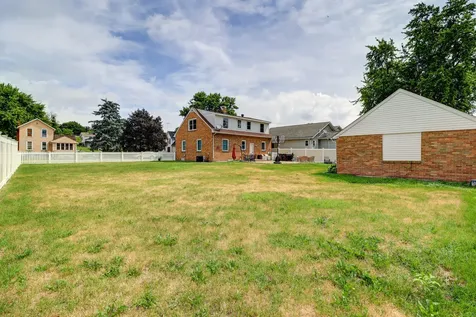 1022 13TH Avenue Fulton IL 61252