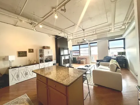 500 South Clinton Street Chicago IL 60607