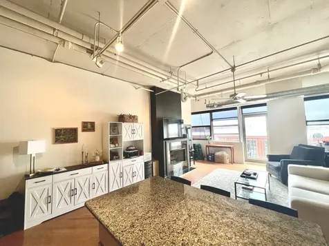 500 South Clinton Street Chicago IL 60607