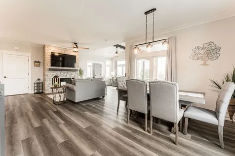 16 Kloe Lane Sycamore IL 60178