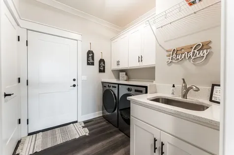 16 Kloe Lane Sycamore IL 60178
