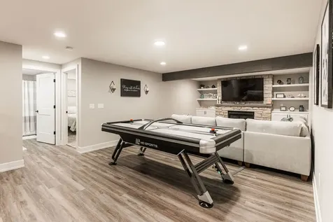16 Kloe Lane Sycamore IL 60178