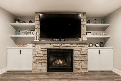 16 Kloe Lane Sycamore IL 60178