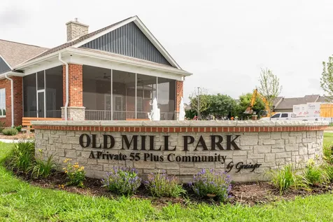 16 Kloe Lane Sycamore IL 60178