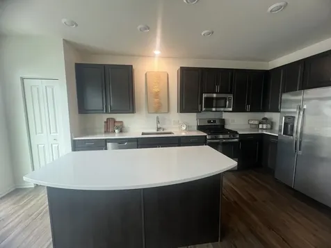 285 Lakeshore Drive Oswego IL 60543