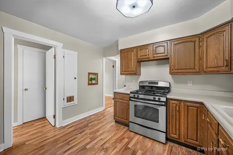 746 Parkway Avenue Elgin IL 60120