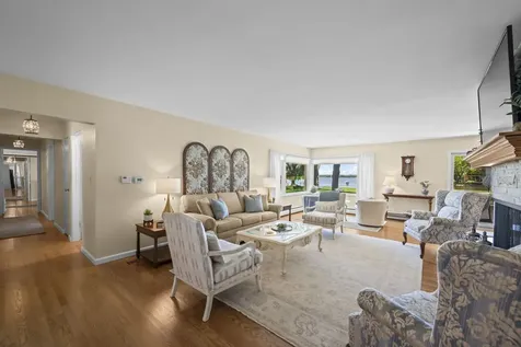 905 River Terrace Drive Johnsburg IL 60051