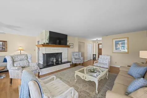 905 River Terrace Drive Johnsburg IL 60051
