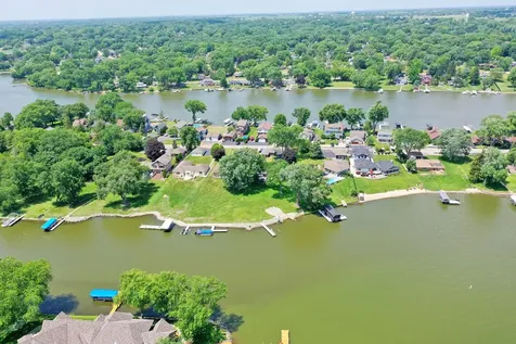 905 River Terrace Drive Johnsburg IL 60051