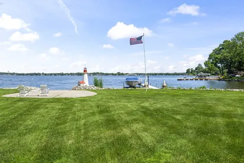 905 River Terrace Drive Johnsburg IL 60051