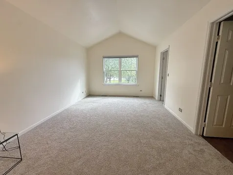 1281 Horseshoe Lane Bartlett IL 60103