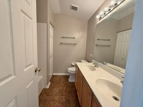 1281 Horseshoe Lane Bartlett IL 60103