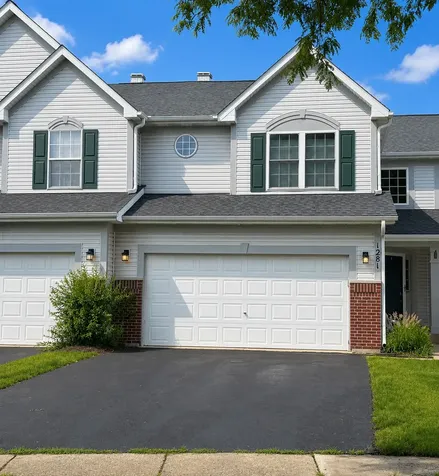 1281 Horseshoe Lane Bartlett IL 60103