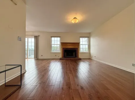 1281 Horseshoe Lane Bartlett IL 60103