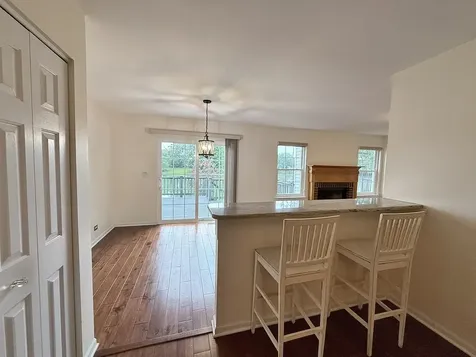 1281 Horseshoe Lane Bartlett IL 60103