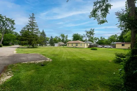 25063 West 3rd Street Antioch IL 60002