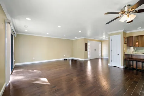 1305 Oaktree Lane Kankakee IL 60901