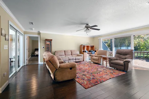 1305 Oaktree Lane Kankakee IL 60901