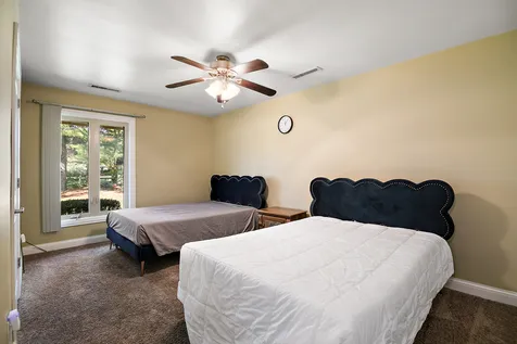 1305 Oaktree Lane Kankakee IL 60901
