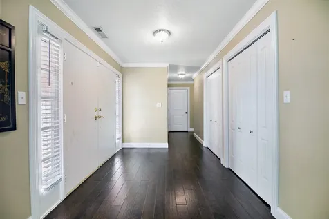 1305 Oaktree Lane Kankakee IL 60901