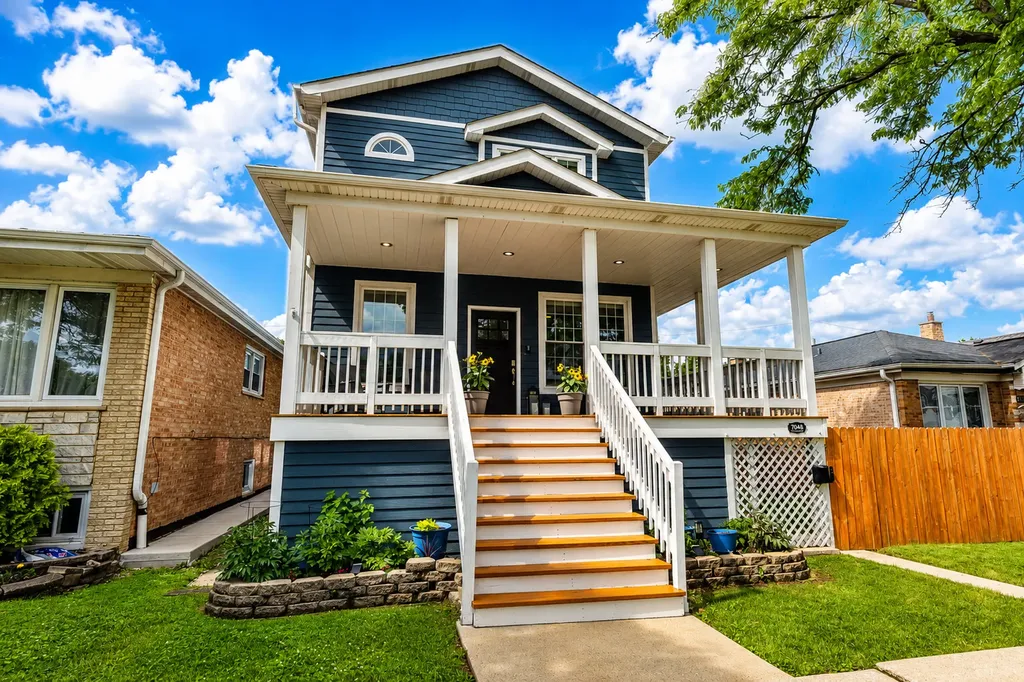 7042 West Berwyn Avenue Chicago IL 60656