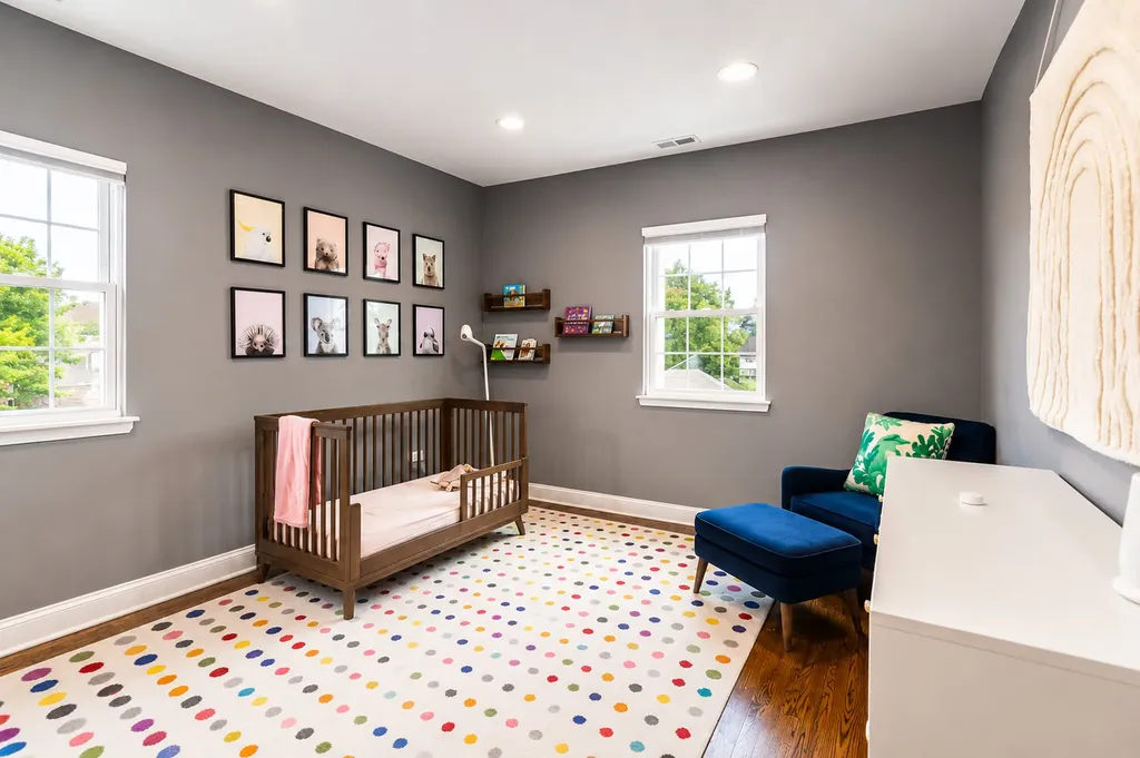 7042 West Berwyn Avenue Chicago IL 60656