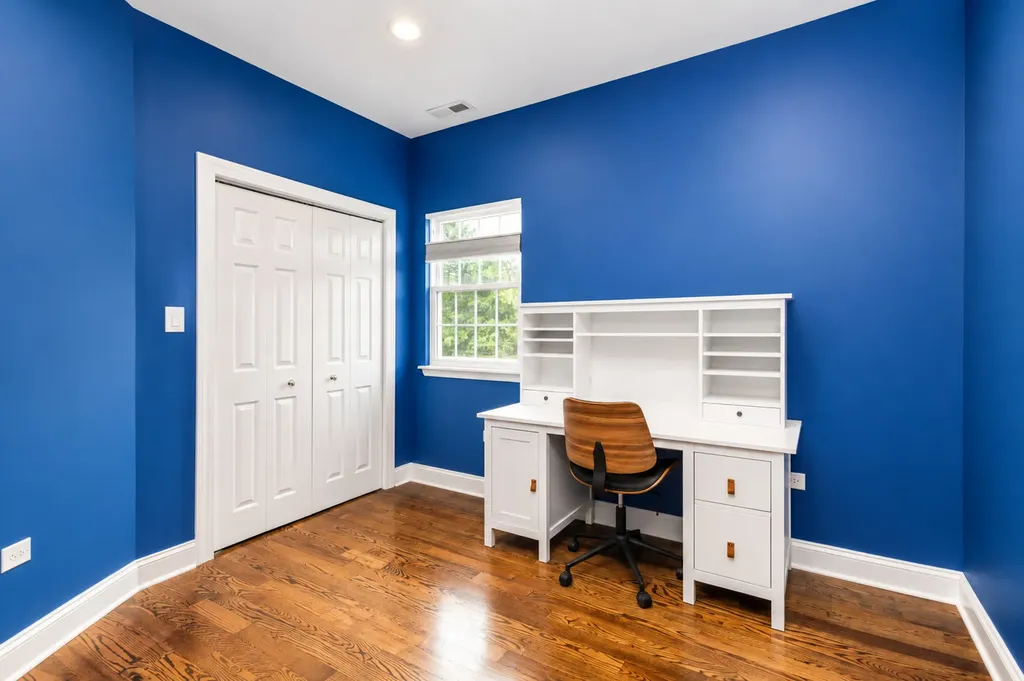 7042 West Berwyn Avenue Chicago IL 60656