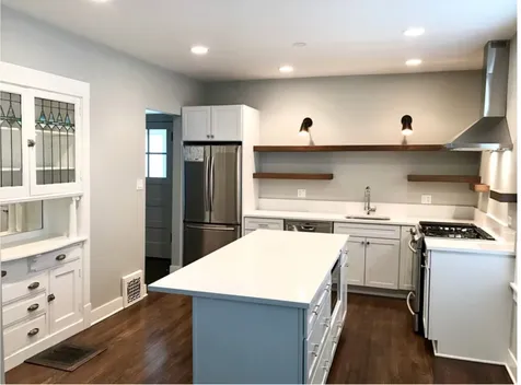 2252 West Waveland Avenue Chicago IL 60618